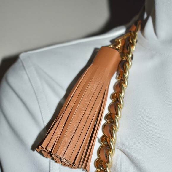 TORY BURCH KOBICHA LEATHER SMALL FLEMING CONVERTIBLE BAG - Picture 10 of 13